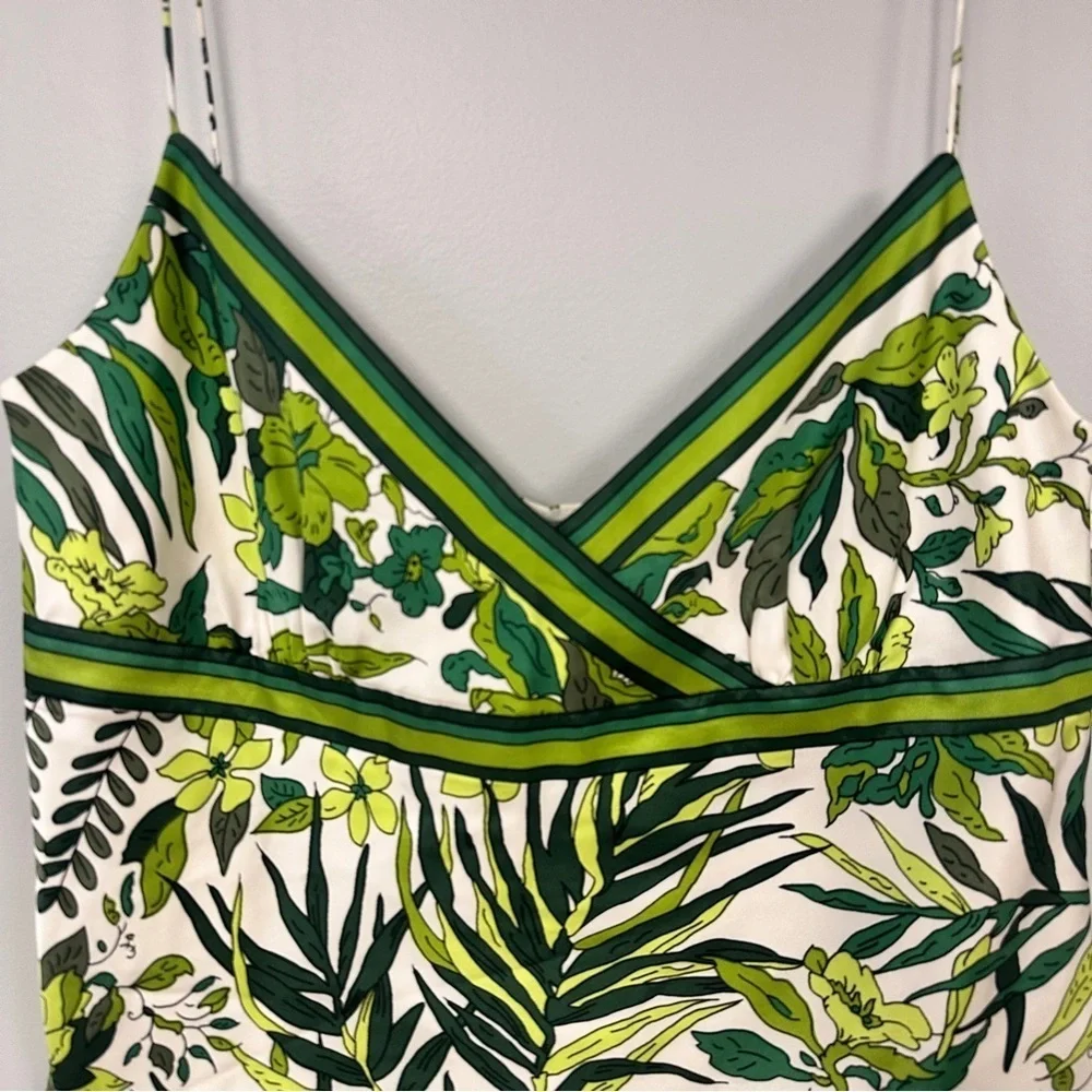 J Crew  Silk Slip Top Spaghetti Strap, Green & White Tropical Forest, Lined, 10